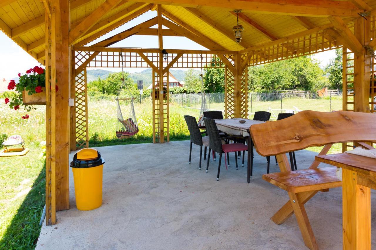 Casa De Vacanta Marya Baia de Fier Zewnętrze zdjęcie
