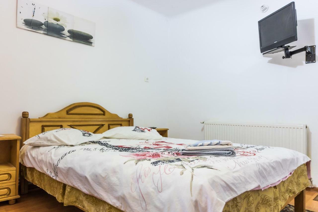 Casa De Vacanta Marya Baia de Fier Zewnętrze zdjęcie